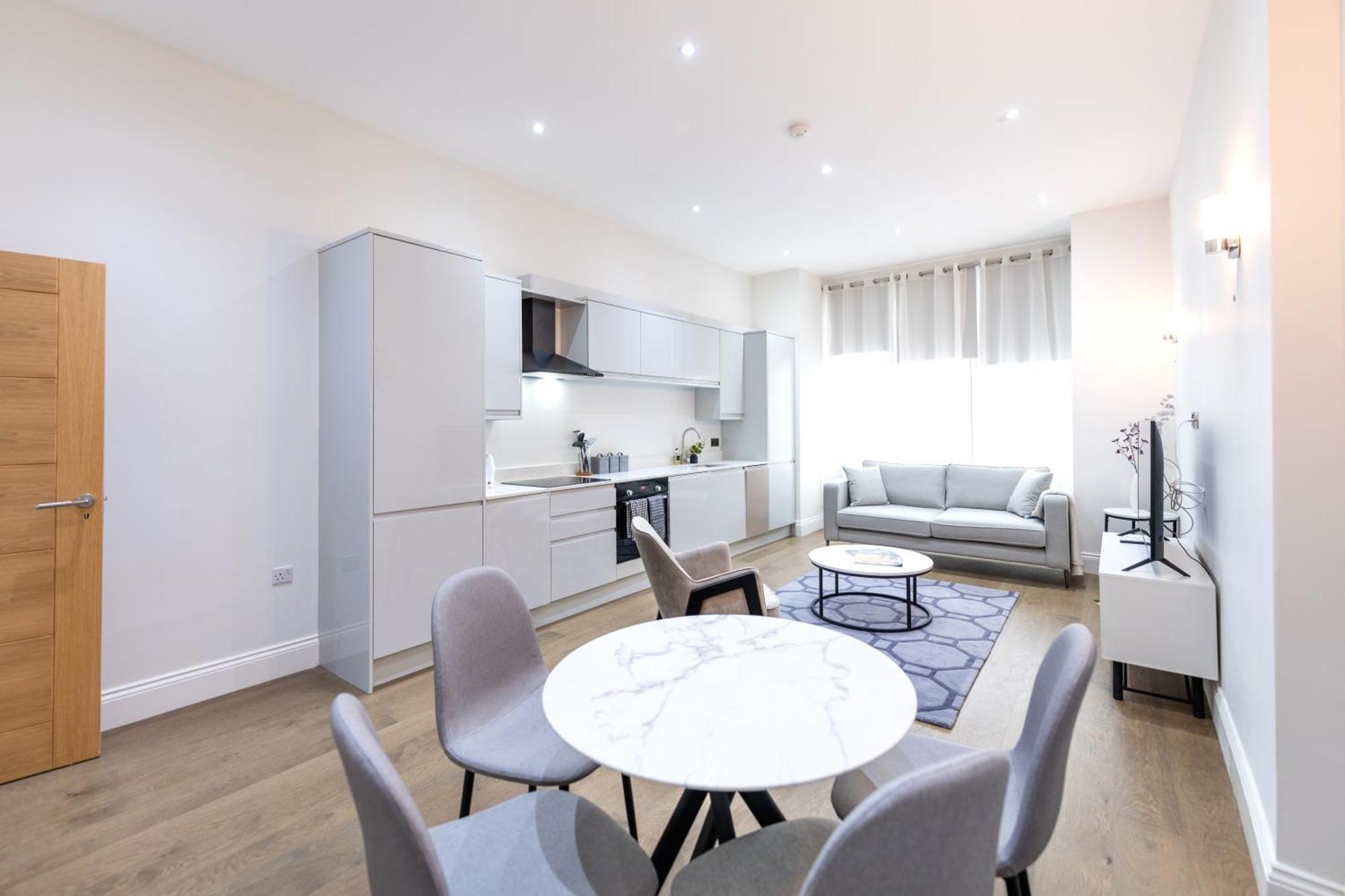 Aparthotel Ealing Residency Londra Esterno foto